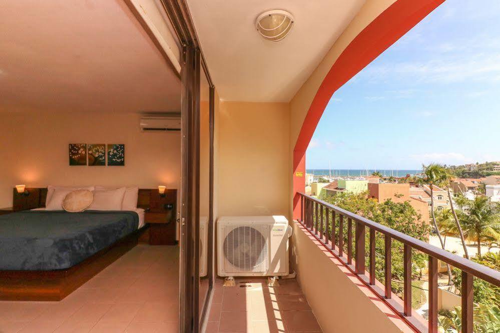 The Plaza Suites Humacao Luaran gambar